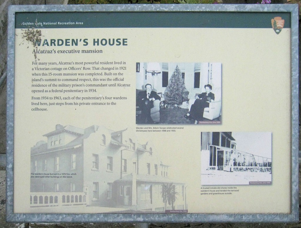 2011 Bay 2 Breakers Saturday 0701.JPG - I was able to participate in the 2011, 100th anniversary of the San Francisco Bay to Breakers 12K race. A great weekend for sight seeing and racing.